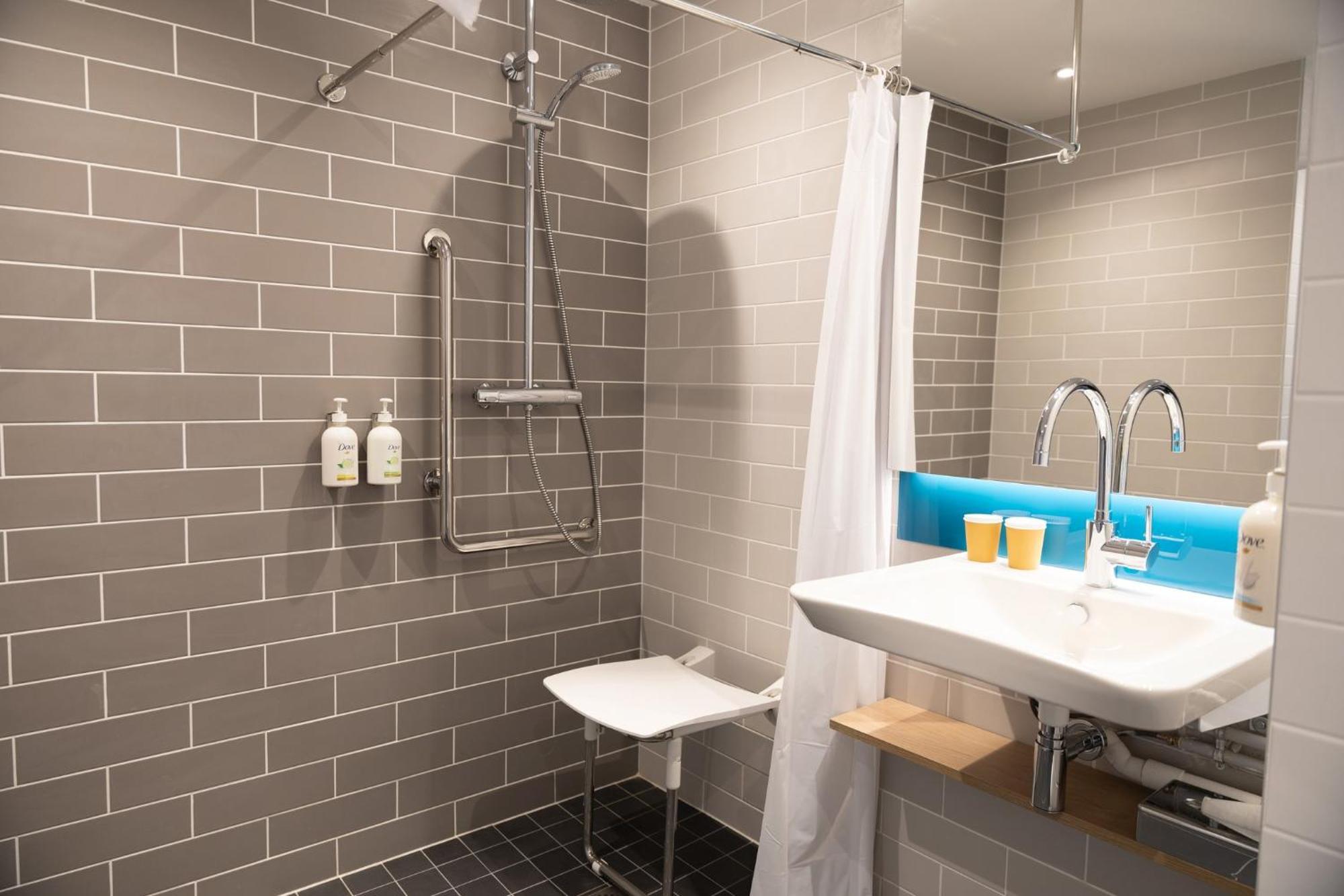 Holiday Inn Express Caen Epron By Ihg Exteriér fotografie