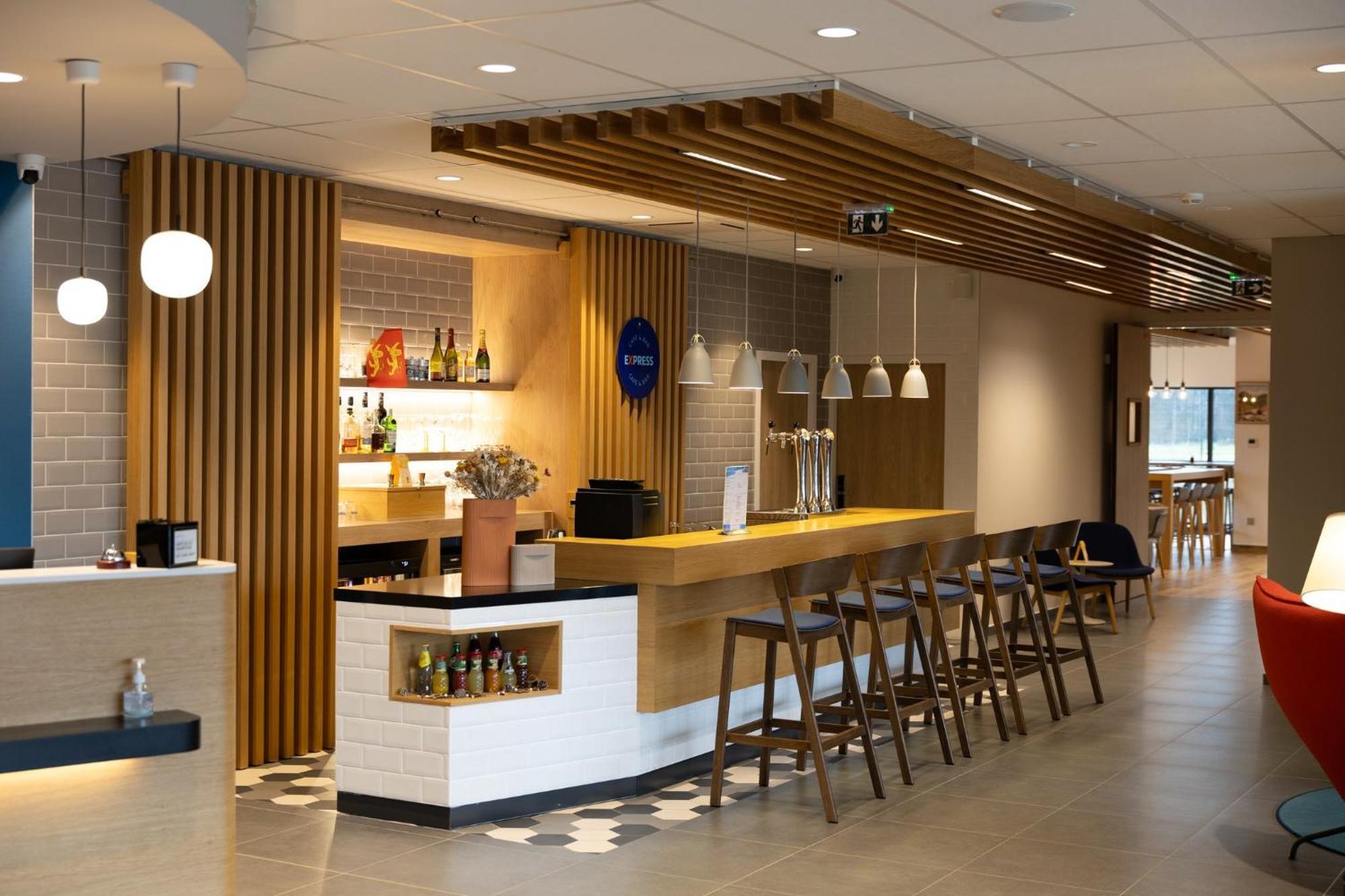 Holiday Inn Express Caen Epron By Ihg Exteriér fotografie